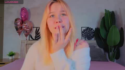 Amy online show from February 28, 6:28 am