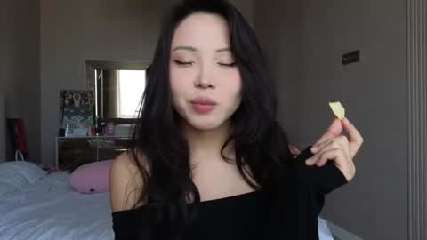 girl next door named Amy online show from October 16, 7:41 am