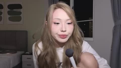 girl next door named Amy online show from November 26, 3:53 pm