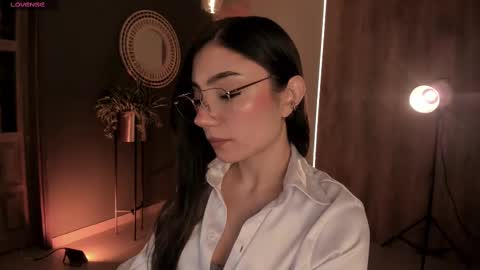 Amy Armstrong online show from February 27, 12:25 am