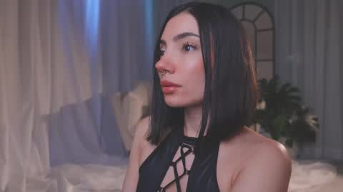 Amy Armstrong online show from February 25, 10:13 pm