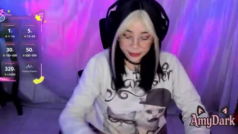 Amy online show from February 2, 11:34 pm