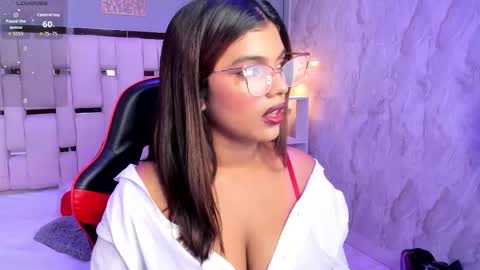 amyevan_ online show from October 18, 9:30 pm