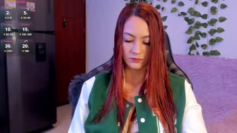 Amy online show from February 19, 5:49 pm