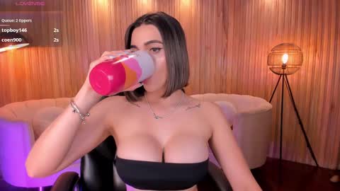 AMY WALKER online show from February 28, 1:25 pm