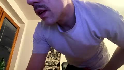 Snapshot of amyyrlikesdeep chatting on March 10, 9:07 pm amyyrlikesdeep online show from March 10, 9:07 pm