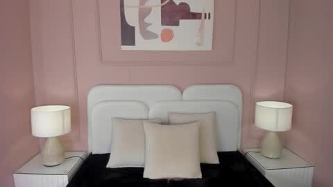 Ana  online show from March 8, 10:54 am