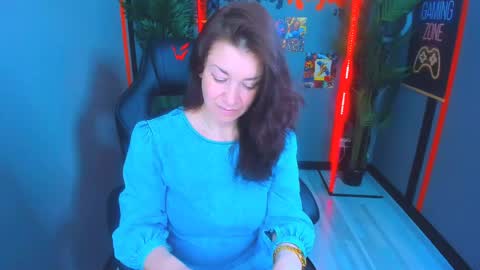 Ana online show from May 11, 10:11 am