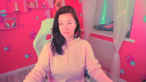 Ana online show from May 25, 1:06 pm