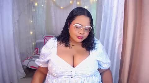 Snapshot of ana_off_alana chatting on January 29, 11:46 pm Ana online show from January 29, 11:46 pm