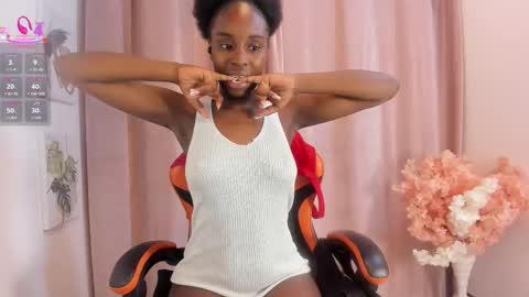 Ana Castillo online show from December 20, 11:50 am