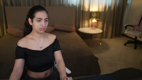 Sweet girls online show from April 20, 7:00 am