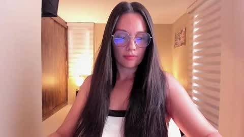 Snapshot of anabel_25 chatting on September 13, 9:39 pm Anabel online show from September 13, 9:39 pm