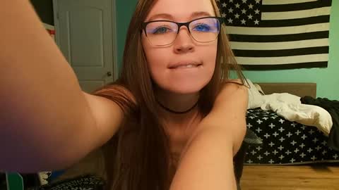 Anabelleleigh online show from January 22, 4:33 pm