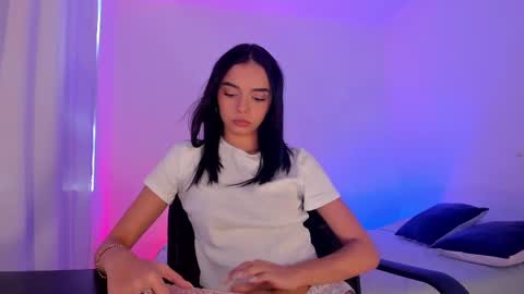 ANABEL WOLF  online show from March 1, 8:21 pm