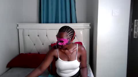 anakiss7 online show from February 18, 7:52 am