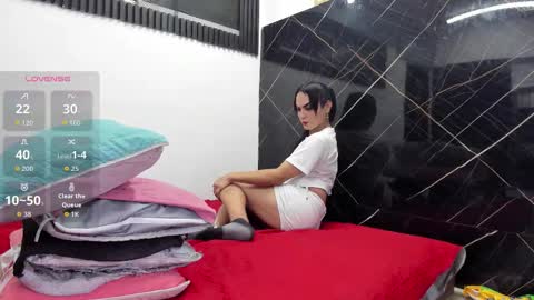 Analia smith online show from January 16, 4:10 am