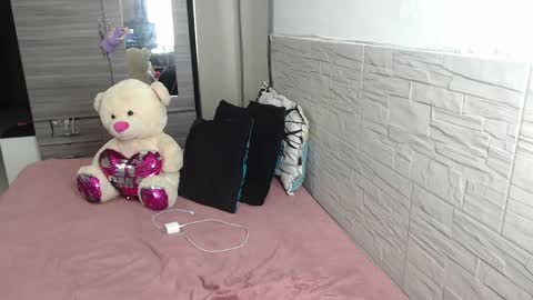 analiz_ online show from May 21, 7:09 pm