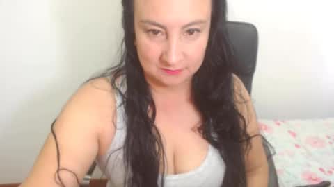 Snapshot of anamaria288 chatting on September 11, 2:51 pm anamaria288 online show from September 11, 2:51 pm