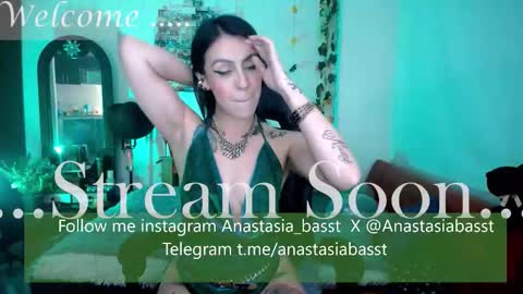 Jennyfer.... but u can say me Anastasia online show from December 22, 6:42 am