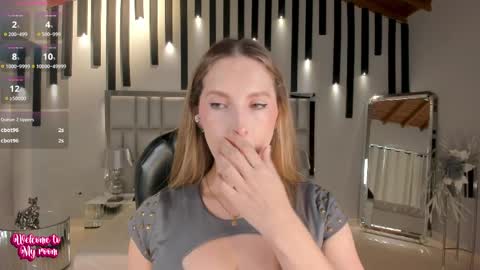 A N A S T A S I A  online show from April 3, 12:01 pm