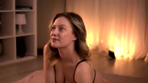 AnastasiaMills online show from February 27, 9:07 pm