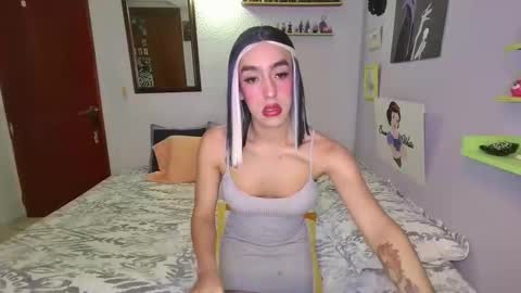 ana victoria online show from February 5, 1:36 pm