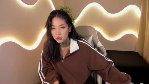 Snapshot of anaya_olyx chatting on September 18, 5:44 am anaya_olyx online show from September 18, 5:44 am