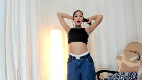 Snapshot of anaya_olyx chatting on October 9, 5:46 am anaya_olyx online show from October 9, 5:46 am