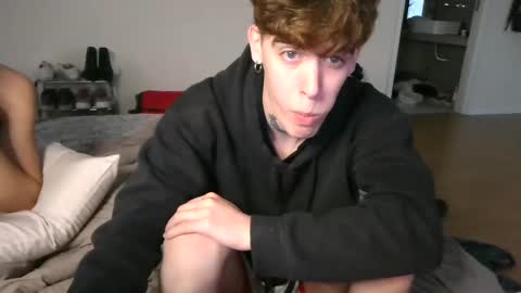 andertwink online show from November 1, 8:57 am