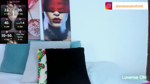 Andrea online show from December 3, 12:06 pm