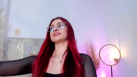 Snapshot of andracyruss chatting on October 14, 12:08 pm Andra Cyrus online show from October 14, 12:08 pm