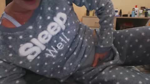 Andra online show from September 17, 7:39 pm