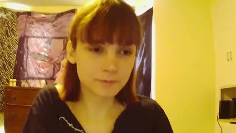 andrea online show from November 8, 3:37 pm