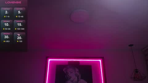 Snapshot of andrea_ramoss_ chatting on October 6, 6:37 pm Andrea Ramos online show from October 6, 6:37 pm