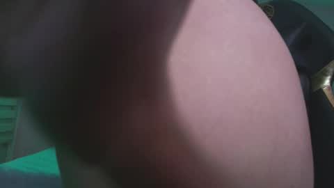 Snapshot of andrea_ramoss_ chatting on February 26, 8:36 pm Andrea Ramos online show from February 26, 8:36 pm