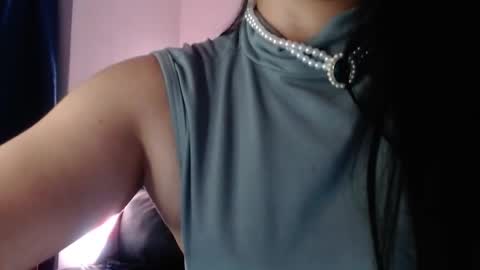 Andrea online show from December 3, 4:31 am