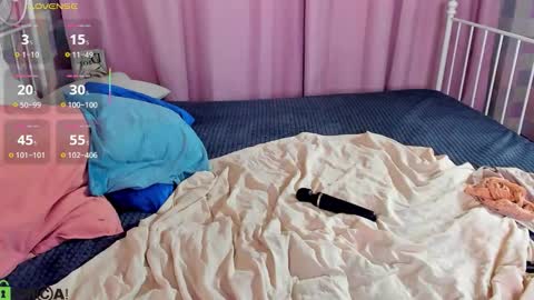 Andrea hereGMT7Mon Tue Wen ThFri Sat Su 0300am-0900am. online show from November 11, 4:53 pm