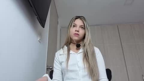 andreau 19 online show from March 9, 1:49 pm