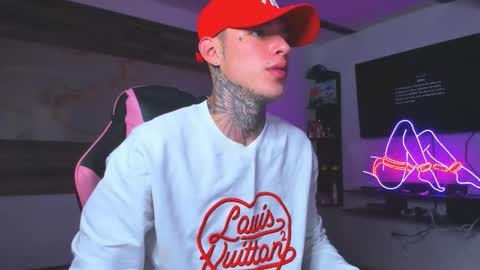 andrees_s online show from October 26, 11:26 pm