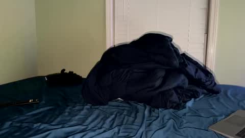 andres817542 online show from June 3, 4:59 am