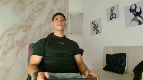 andres_stud online show from January 9, 4:40 am