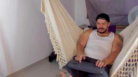 Andres online show from June 4, 10:16 pm