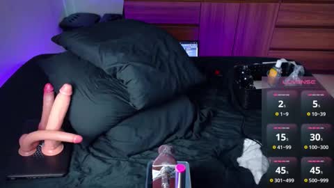 Andreu Cavel online show from March 12, 9:40 pm