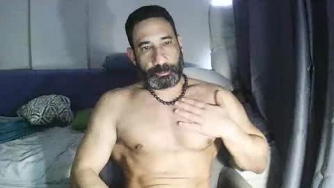 Snapshot of andrevalente99 chatting on October 13, 4:09 pm ADONIS online show from October 13, 4:09 pm
