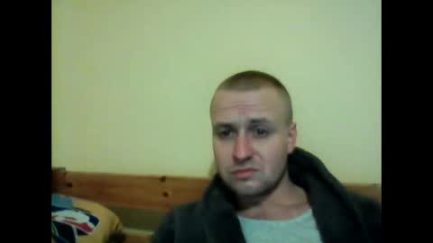 andrew3356577 online show from February 9, 4:40 pm