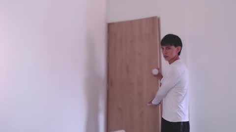 Andrew Courtz online show from March 16, 4:00 pm