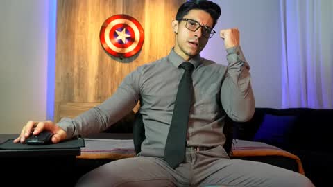 Andrew online show from December 5, 5:43 am