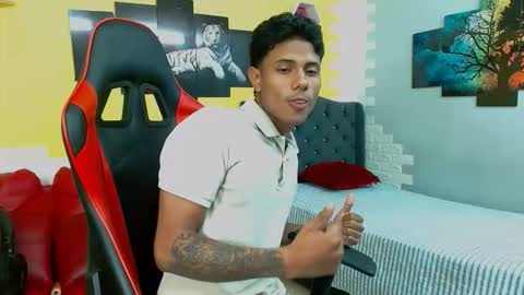 ANDREW online show from December 20, 7:43 pm