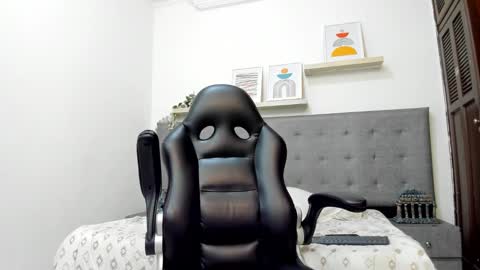 andrew restrepo online show from March 12, 12:36 am